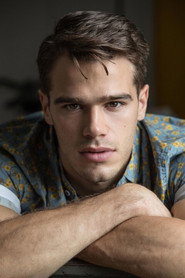 Tucker Des Lauriers 头像