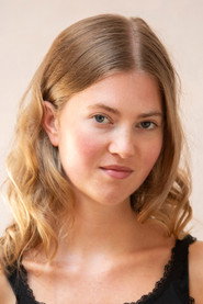 Nina Barnett 头像