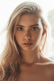 Raelynn Harper 头像