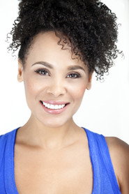 Monique Straw 头像