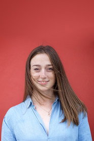 Emily Turner 头像