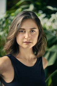 Isabella Nefar 头像