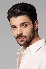 哈利特·厄兹古尔·萨里 头像