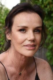 Claire Nebout 头像