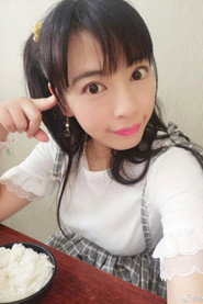 林簌 头像