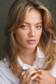 India Lillie Davies 头像