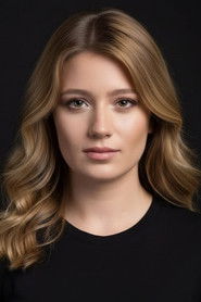 Gizem Karaca 头像
