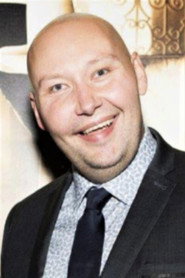 Adam Pearce 头像