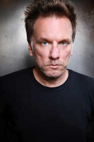 Kelly Cole 头像