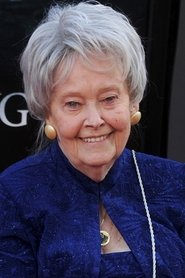Lorraine Warren 头像