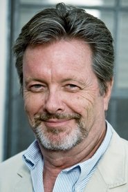 Ian Ogilvy 头像