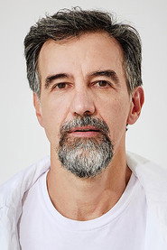 Charles Fricks 头像