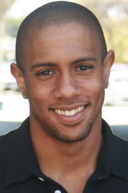 Russell Pitts 头像
