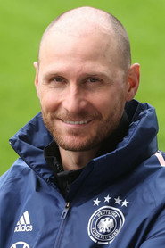 Benedikt Höwedes 头像