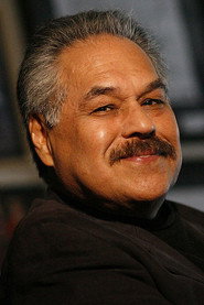 Luis Valdez 头像