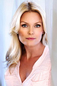 Kelly Packard 头像