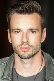Nik Andrews 头像