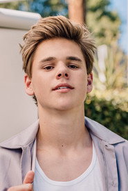Gavin White 头像