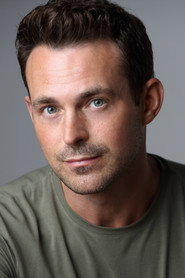 Jules Knight 头像