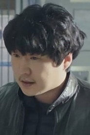 Choi Hyung 头像