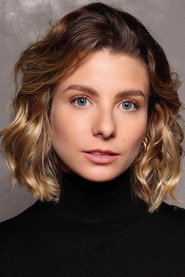 Julia Foti 头像