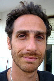 Ami Smolartchik 头像