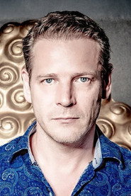 Nicholas Facey 头像