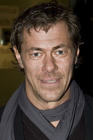 Sven Martinek 头像