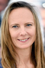Delphine Coulin 头像