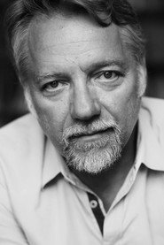 Edward Burtynsky 头像