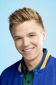 Brett Davern 头像