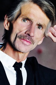 Tobias Langhoff 头像