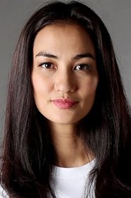 Atiqah Hasiholan 头像