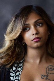 Anjini Taneja Azhar 头像
