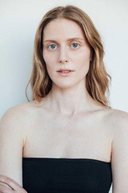 Hilary McCormack 头像