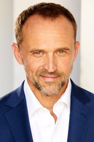 Cory Tucker 头像
