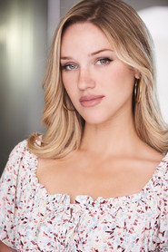 Elizabeth Posey 头像