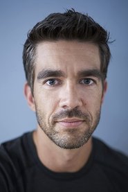 Daniel Stevens 头像
