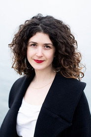 Madeleine Parry 头像