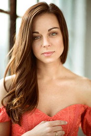 Tanya Bevan 头像