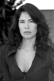 Kateri Walker 头像