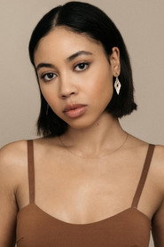 Andrea Ellsworth 头像