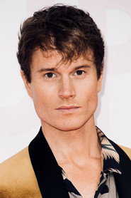 Laurie Paul Calvert 头像