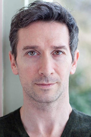 Tristan Sturrock 头像