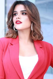 Clarissa Molina 头像