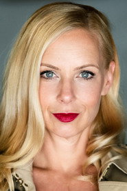 Esther Kuhn 头像