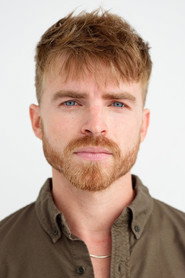 Drew Garrett 头像