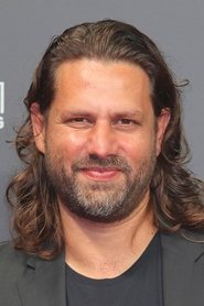 Adam Bousdoukos 头像