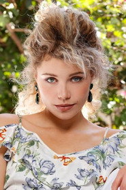 Ellie Patrikios 头像