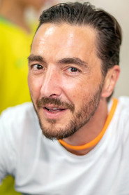 Alexis Tomassian 头像